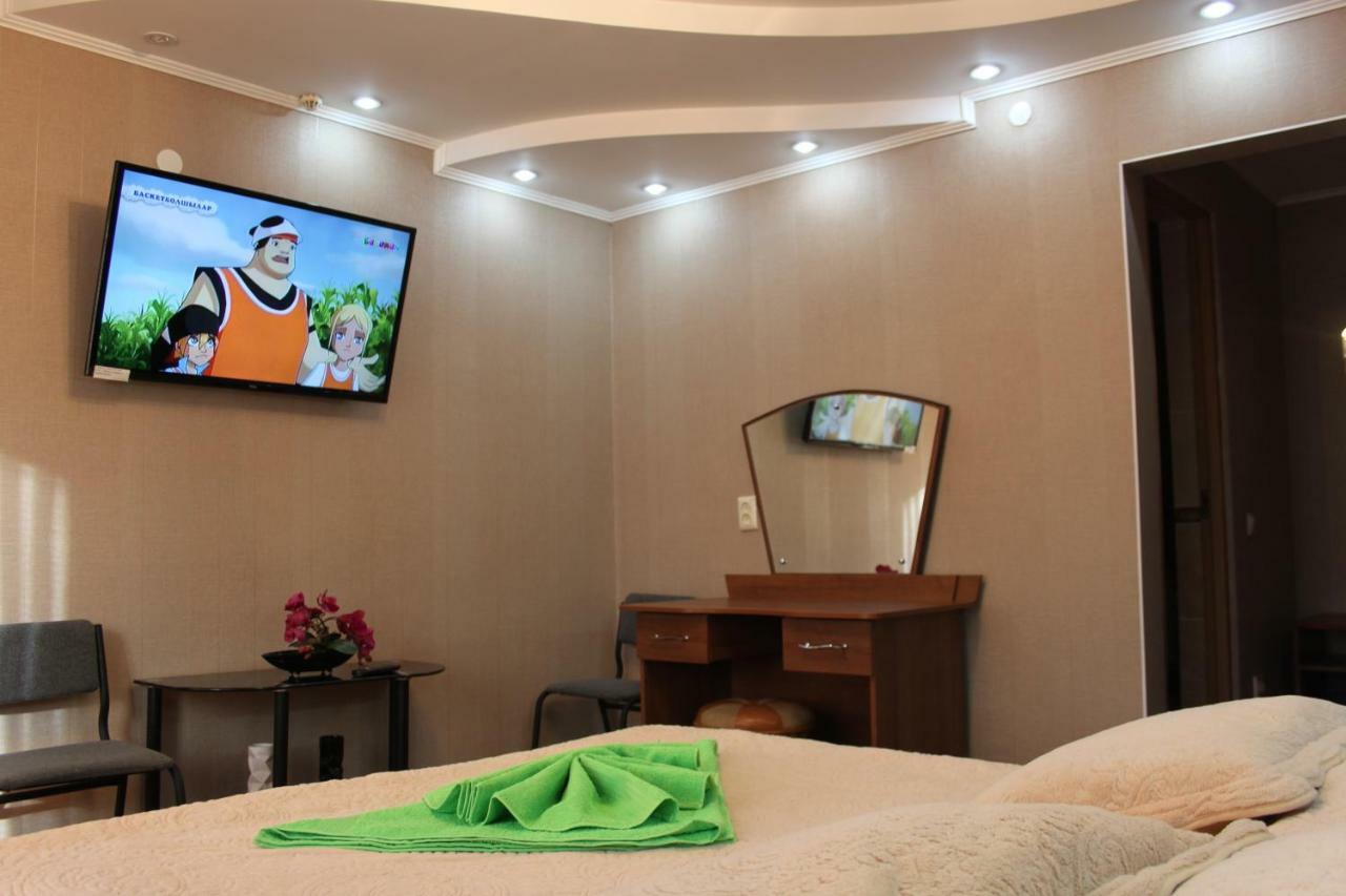 Tourist Hotel Ustʼ-Kamenogorsk エクステリア 写真