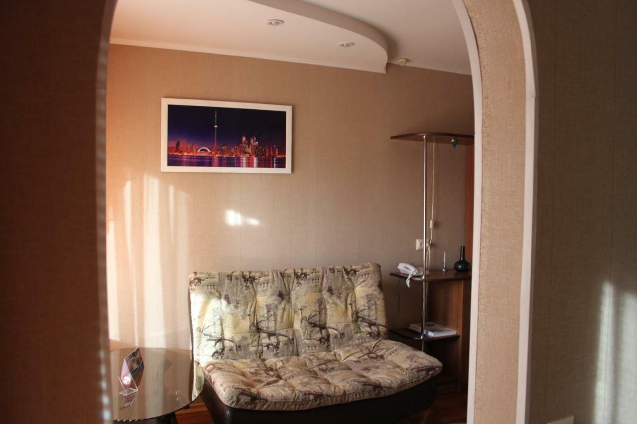 Tourist Hotel Ustʼ-Kamenogorsk エクステリア 写真