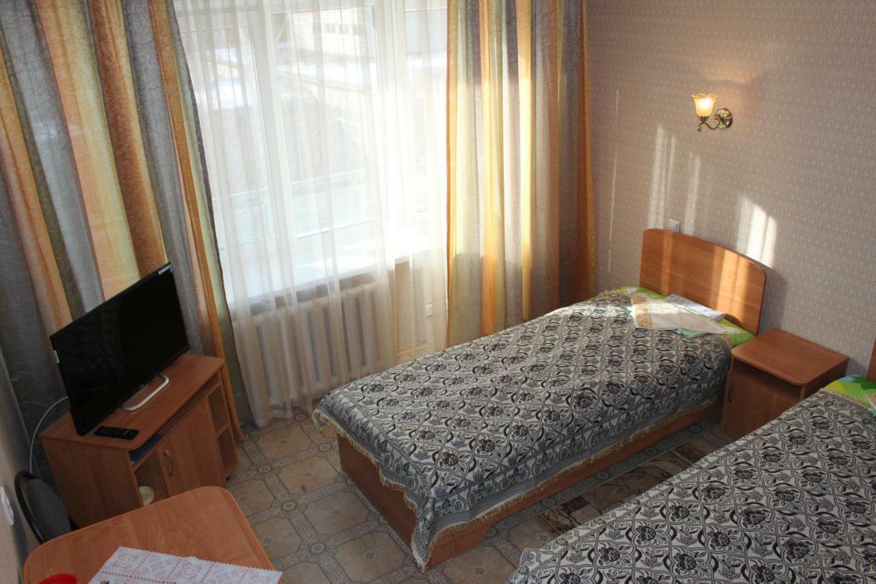 Tourist Hotel Ustʼ-Kamenogorsk エクステリア 写真